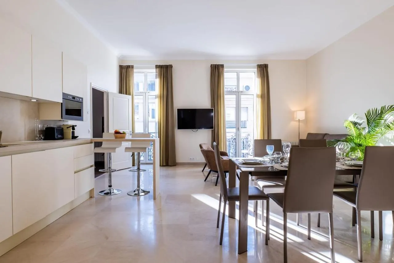 2-Br Steps From The Palais Des Festivals Apartment Cannes