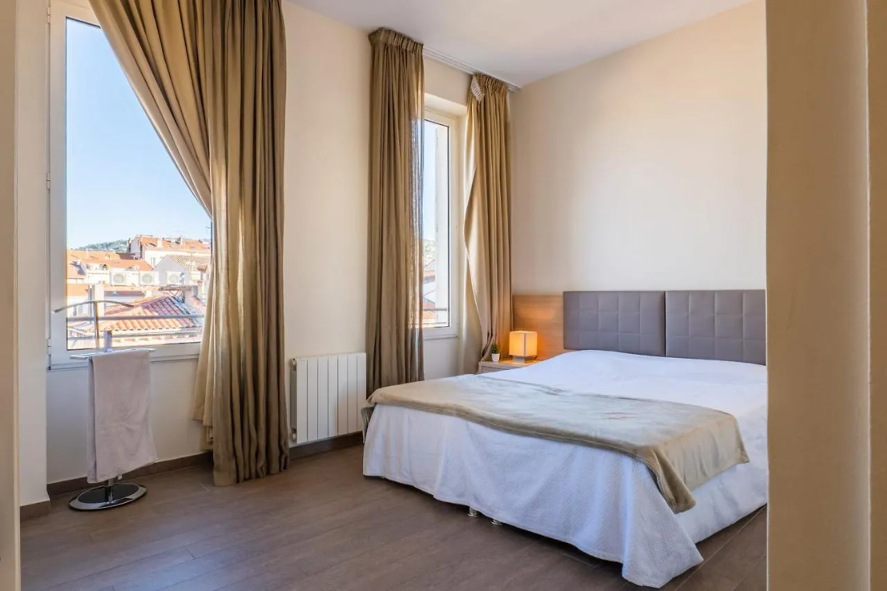 2-Br Steps From The Palais Des Festivals Apartment Cannes