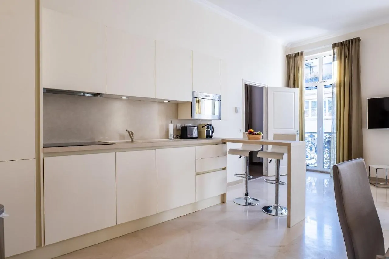 2-Br Steps From The Palais Des Festivals Apartamento Cannes França